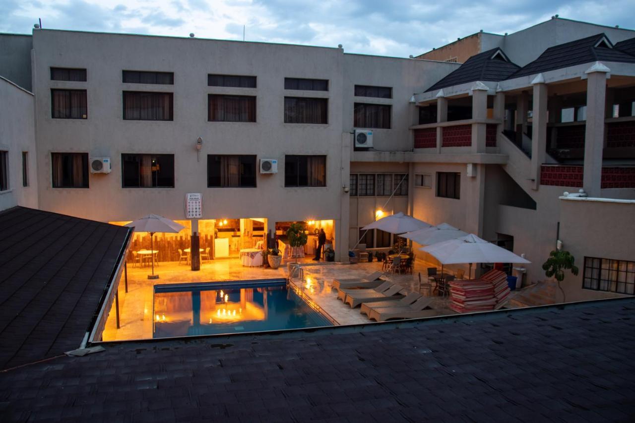 Hotel Waterbuck Nakuru Zewnętrze zdjęcie