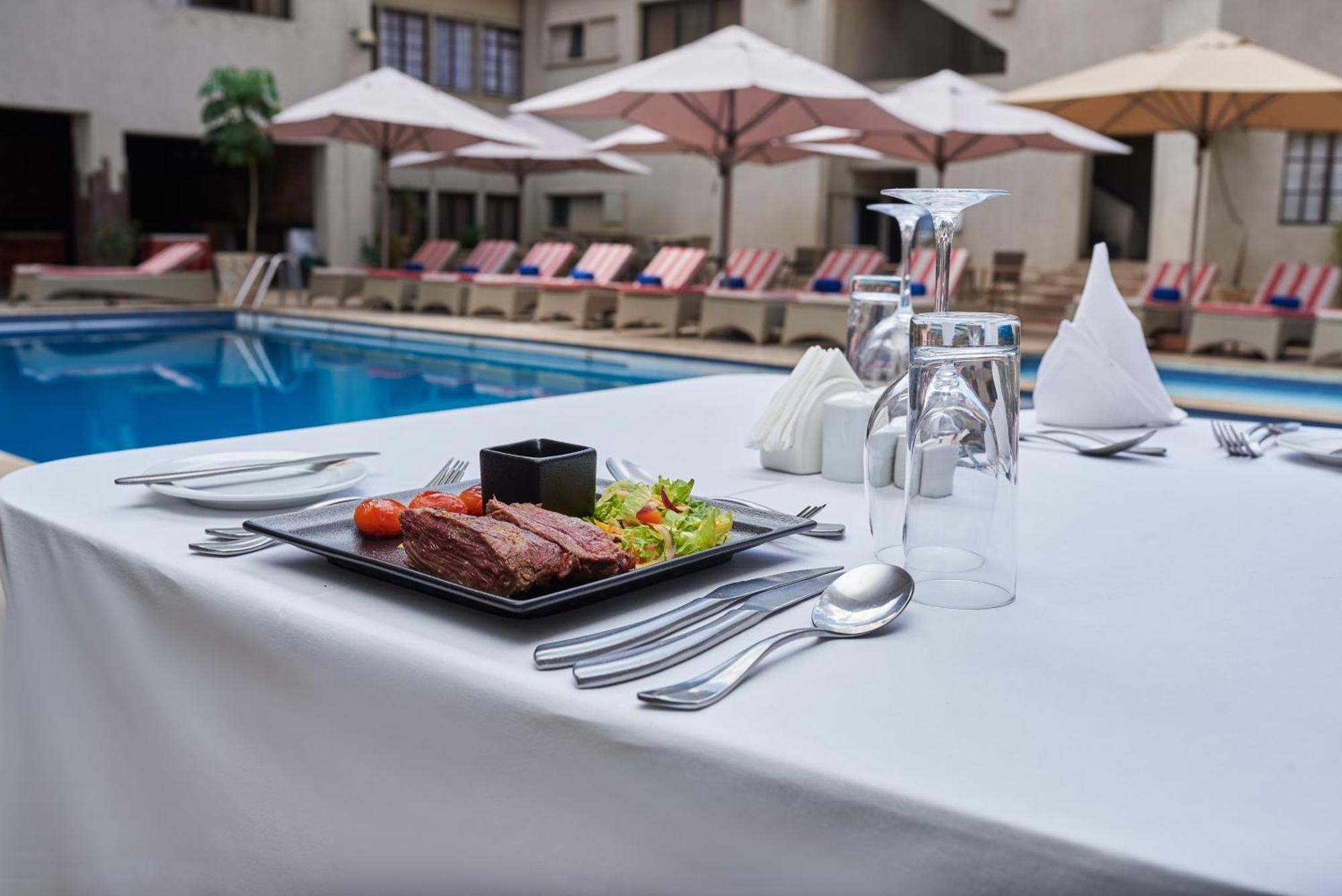 Hotel Waterbuck Nakuru Zewnętrze zdjęcie